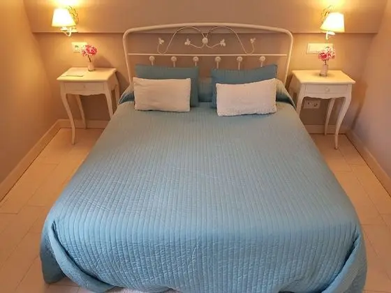 Tek Büyük Yataklı Oda, Balkon