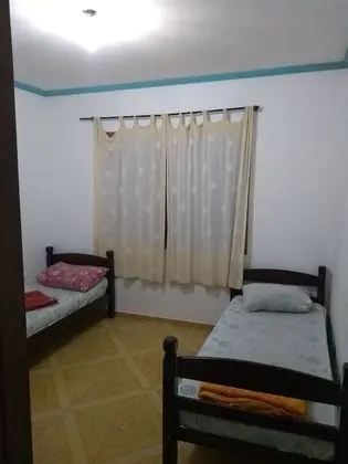 Oda, 2 Tek Kişilik Yatak, Sigara İçilmez