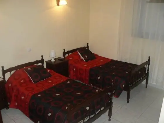 Basic Tek Büyük Yataklı Oda