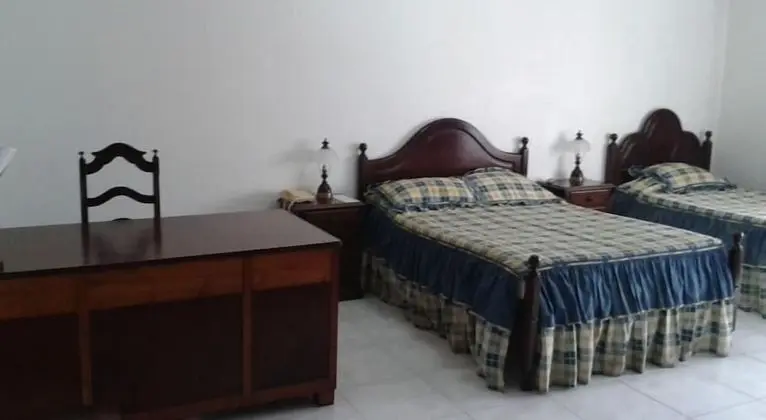 Basic Tek Büyük Yataklı Oda