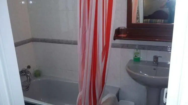 Tek Büyük Yataklı Oda, Özel Banyo