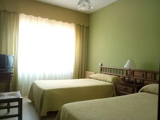 İki Ayrı Yataklı Oda, Sigara İçilmez