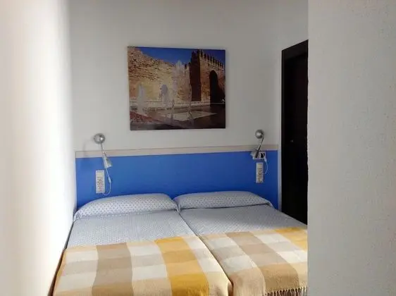 Tek Büyük veya İki Ayrı Yataklı Oda