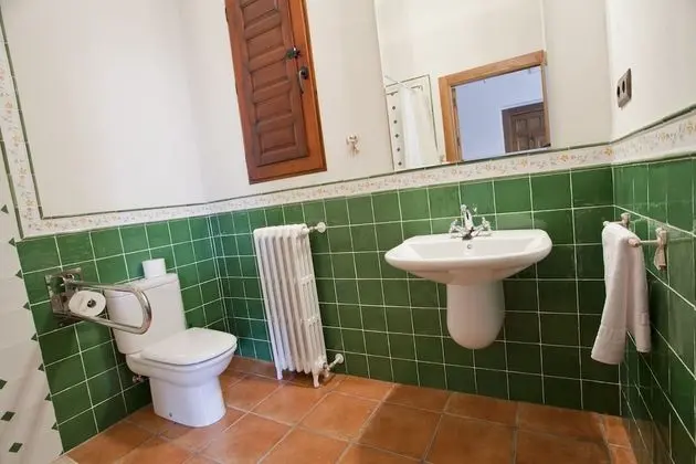 Superior Tek Büyük veya İki Ayrı Yataklı Oda