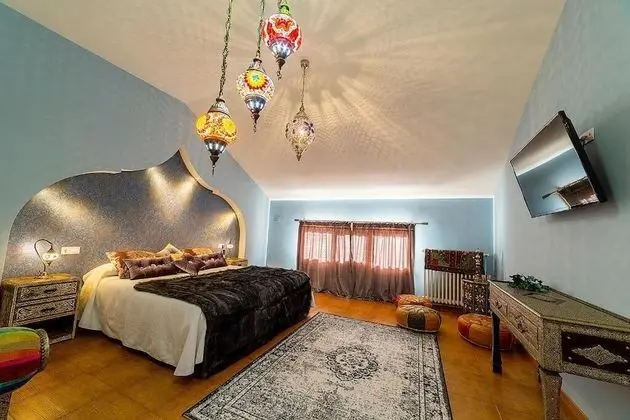 Deluxe Tek Büyük Yataklı Oda