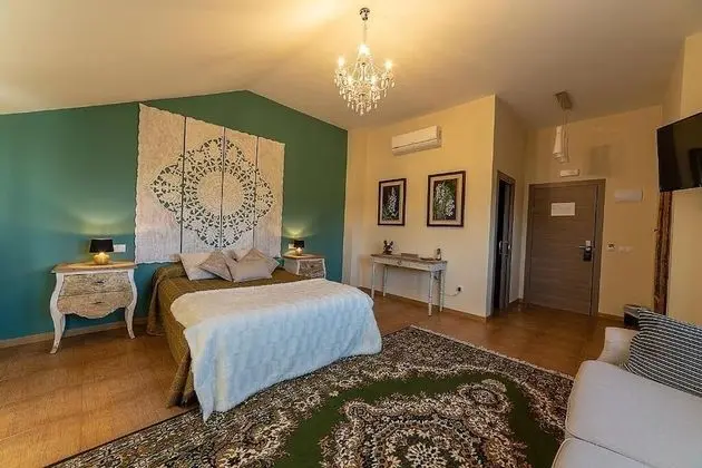 Romantic Stüdyo Süit