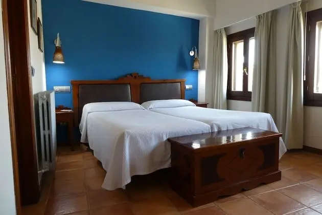 İki Ayrı Yataklı Oda, 2 Tek Kişilik Yatak