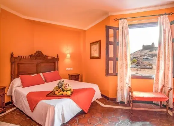 Family Oda, Bağlantılı Odalar