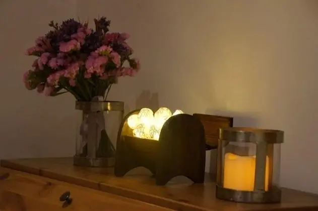 Junior Süit, Teras (El Tejar)