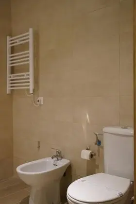 Junior Süit, Teras (El Tejar)