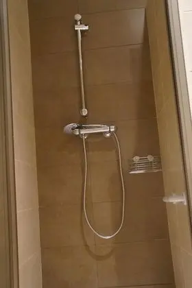 Tek Büyük Yataklı Oda (Charlot)