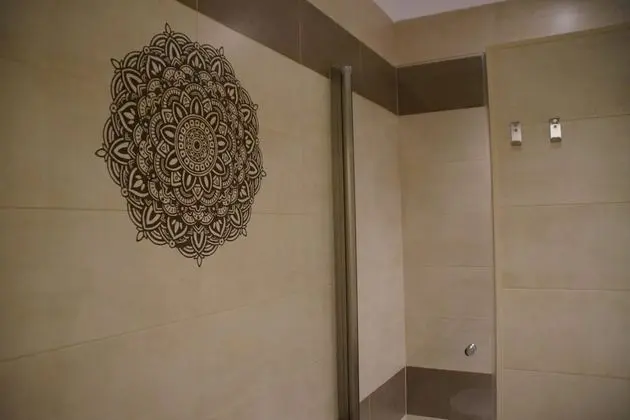 Tek Büyük Yataklı Oda (Mandala)