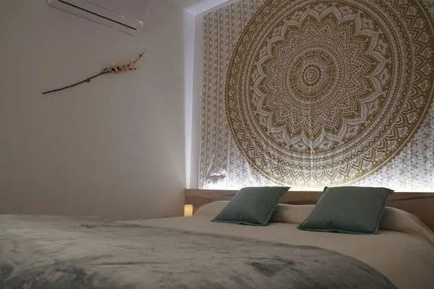 Tek Büyük Yataklı Oda (Mandala)