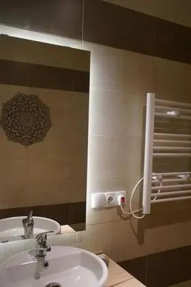 Tek Büyük Yataklı Oda (Mandala)