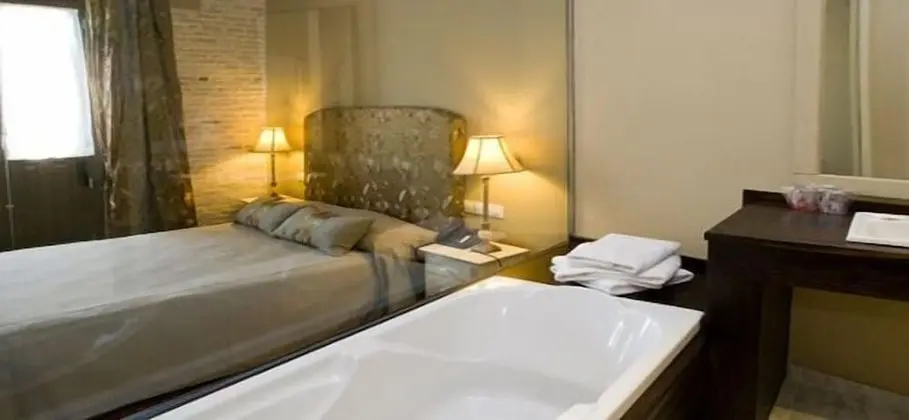 Superior Tek Büyük Yataklı Oda