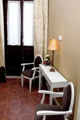 Tek Büyük Yataklı Oda (con cama supletoria)