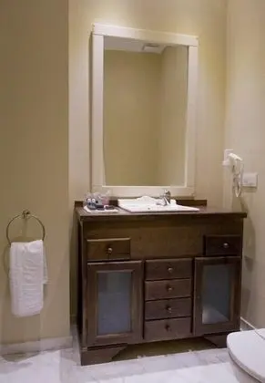 Tek Büyük Yataklı Oda (con cama supletoria)