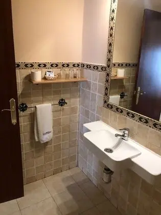 Economy Tek Büyük veya İki Ayrı Yataklı Oda