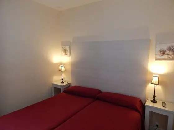 Tek Büyük veya İki Ayrı Yataklı Oda, Özel Banyo