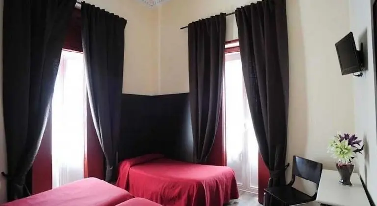 Üç Kişilik Oda, Özel Banyo