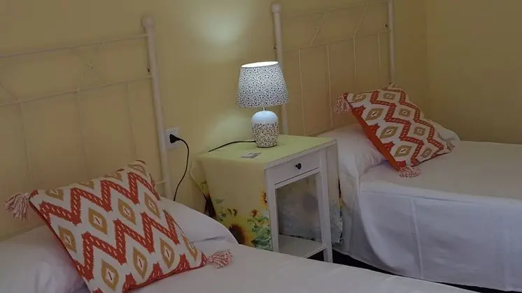 Habitación 2 camas individuales, baño privado