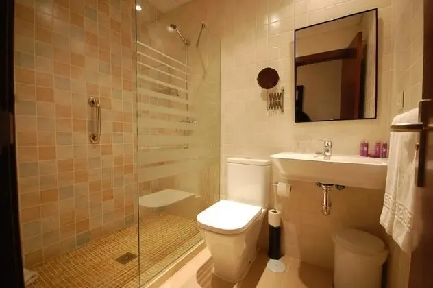 Tek Büyük Yataklı Oda