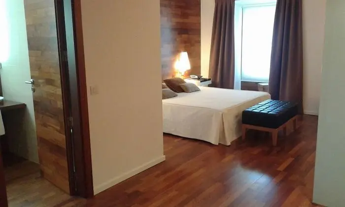 Superior Tek Büyük veya İki Ayrı Yataklı Oda