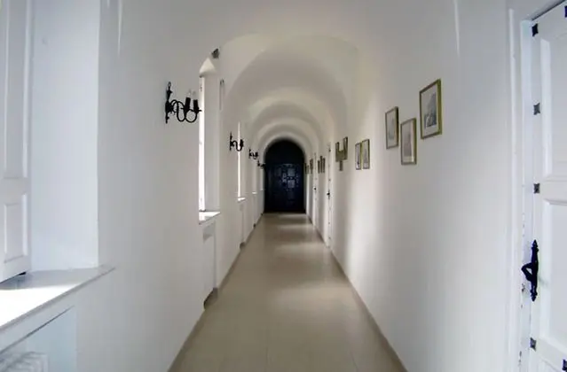 Tek Kişilik Oda, Ortak Banyo