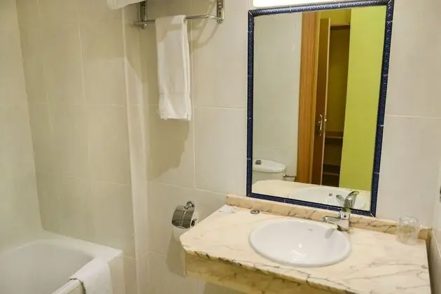 Tek Büyük veya İki Ayrı Yataklı Oda