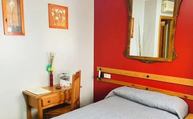 Tek Büyük Yataklı Oda