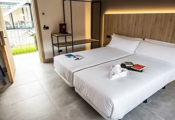 Tek Büyük Yataklı Oda