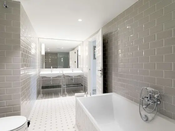 Exclusive Stüdyo Süit