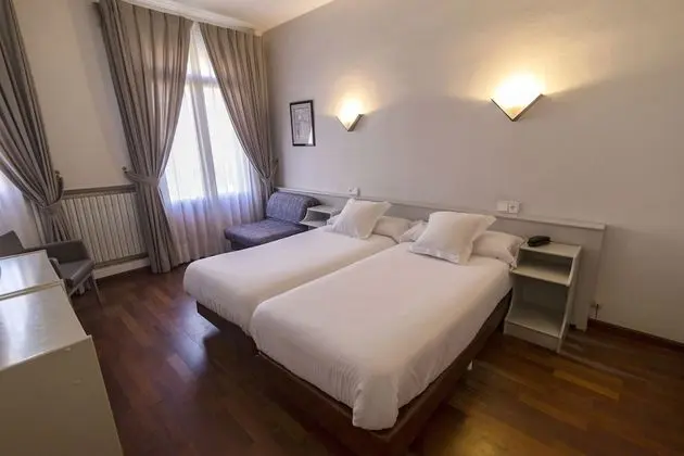 Tek Kişilik Oda