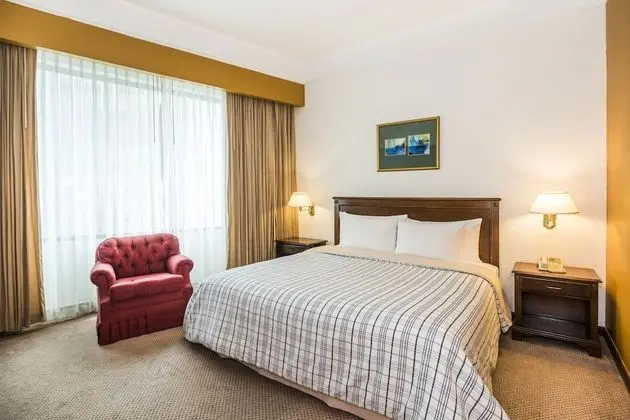Habitacion estandar doble, 1 cama de matrimonio  2 personas