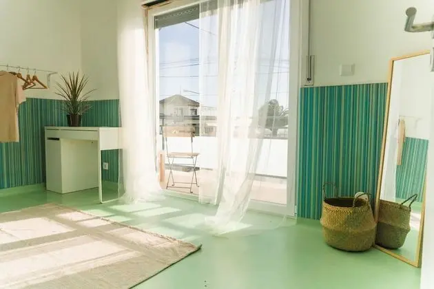 Tek Büyük Yataklı Oda, Balkon, Deniz Manzaralı