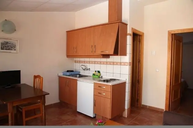 Standard Apart Daire, 1 Büyük (Queen) Boy Yatak ve Çekyat, Dağ Manzaralı