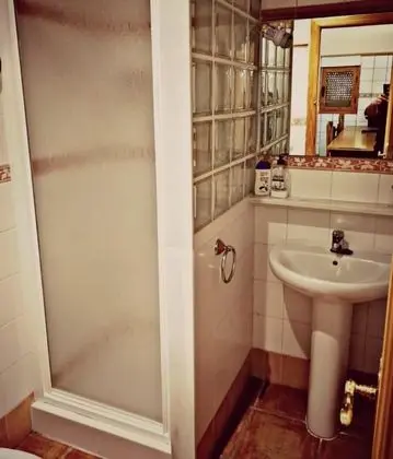 Tek Büyük Yataklı Oda, 2 Tek Kişilik Yatak, Dağ Manzaralı