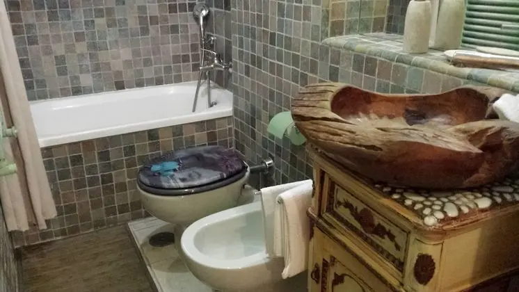 Standard Tek Büyük veya İki Ayrı Yataklı Oda