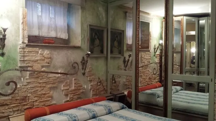 Tek Büyük Yataklı Oda
