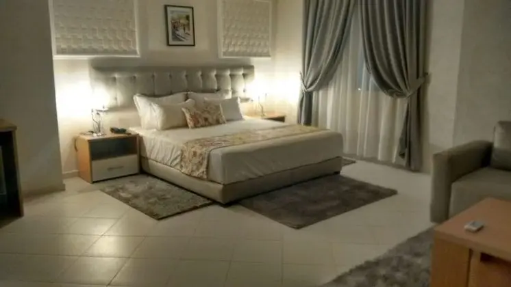 Tek Büyük Yataklı Oda, Bahçe Manzaralı