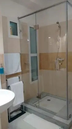 Üç Kişilik Oda, Şehir Manzaralı