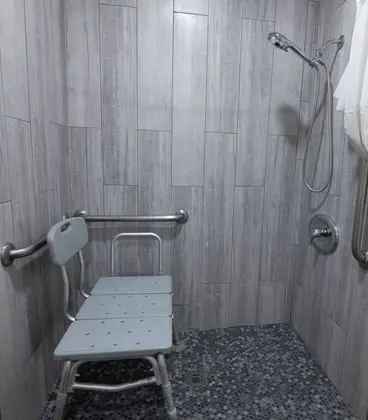 Deluxe Tek Büyük Yataklı Oda, 2 Çift Kişilik Yatak, Engellilere Uygun