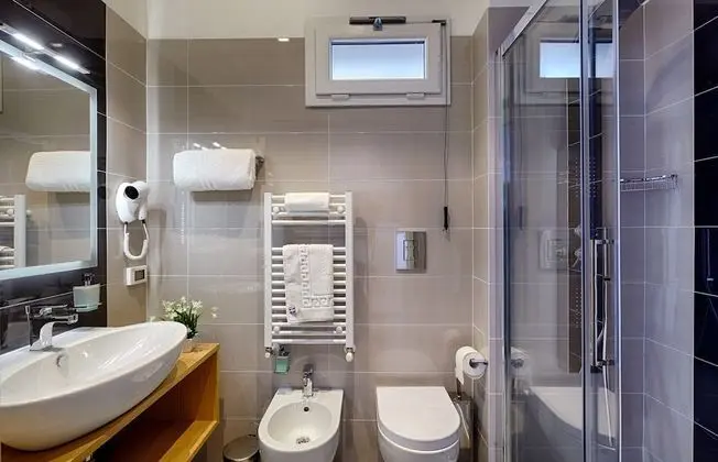 Tek Büyük veya İki Ayrı Yataklı Oda