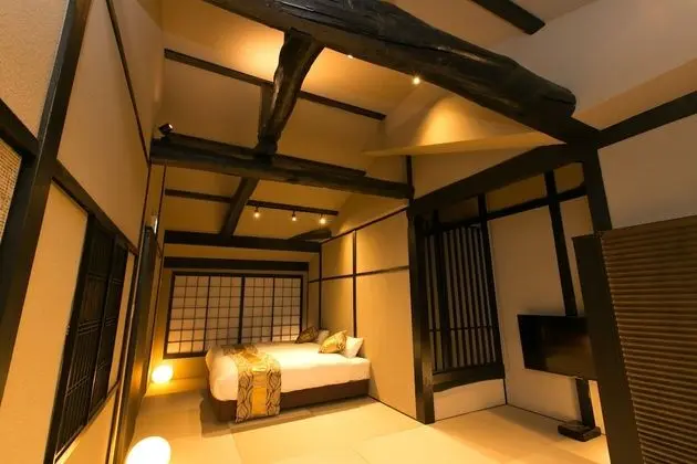 Ev (Private Vacation Home, For 1-8 Guests)