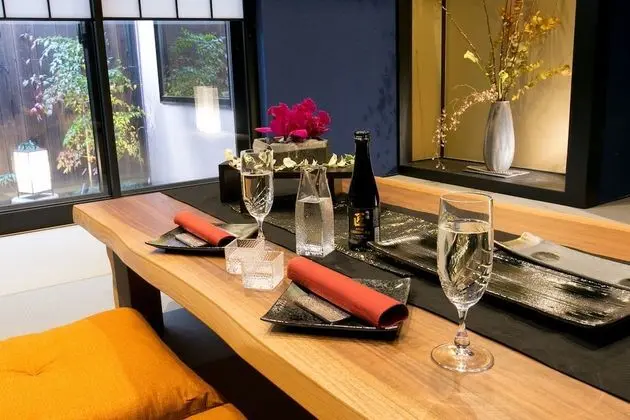 Ev (Private Vacation Home, For 1-8 Guests)