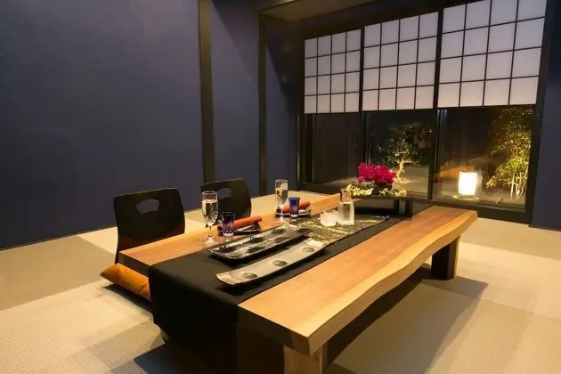 Ev (Private Vacation Home, For 1-8 Guests)
