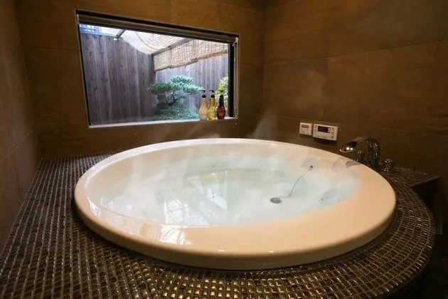 Ev (Private Vacation Home, For 1-8 Guests)