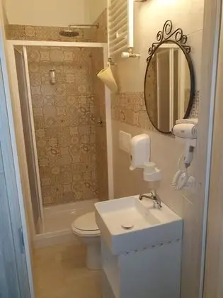 Ortak Ranzalı Oda, Karma Ranzalı Oda, Ortak Banyo (max 10 adults)