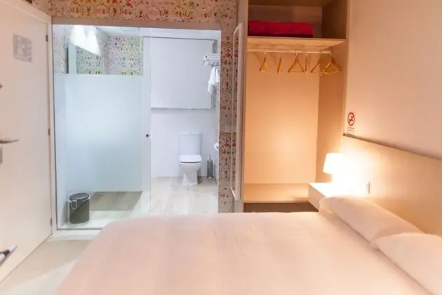 Tek Büyük Yataklı Oda (201)