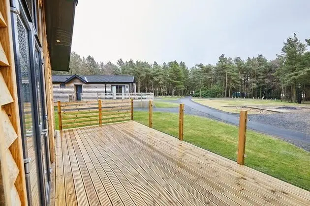 Ev